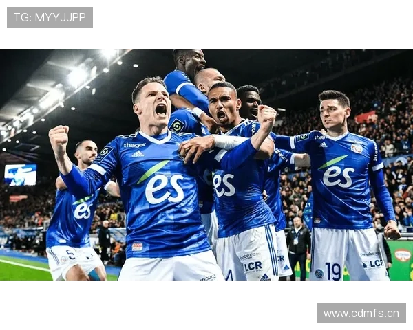 强强对话中的巴黎圣日耳曼，为何难以占据主动？