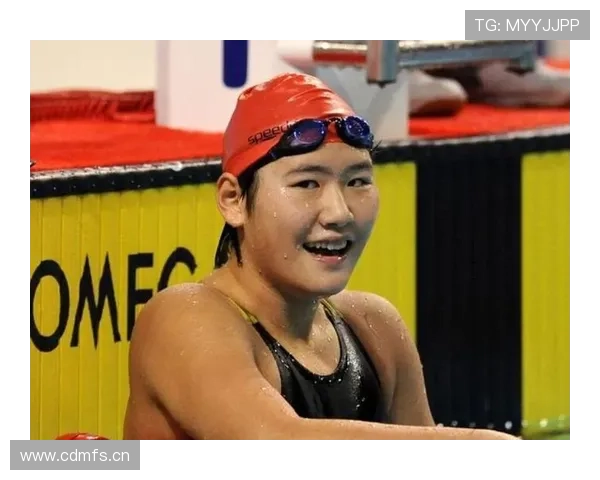 叶诗文出赛场后居然这么低调，谁能想到她家厨房简直朴素到让人怀疑人生