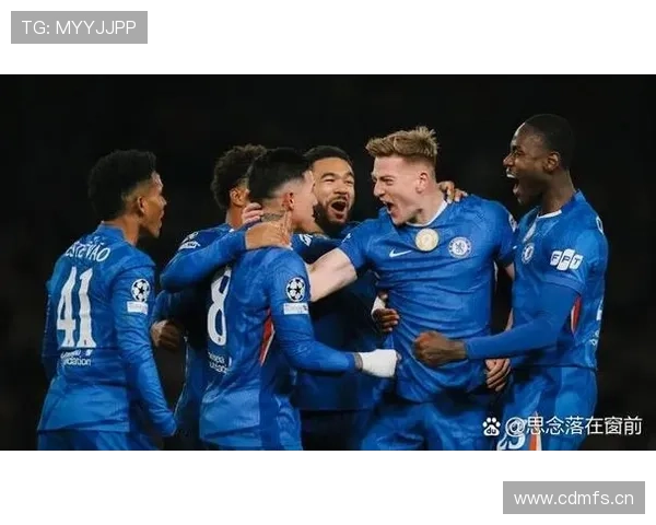 奥斯卡·皮斯托瑞斯穿西装居然还能这么飒，谁能想到赛场下他竟然爱上了这种生活！